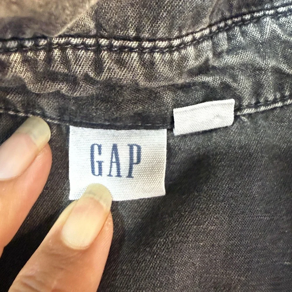 90s GAP Black Acid Wash Chambray Shirt Grunge Workwear Mens M Faded Denim